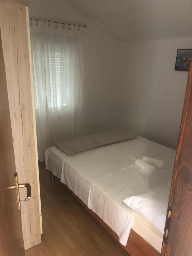 Ferienwohnung Danguba Kremena Exterior foto